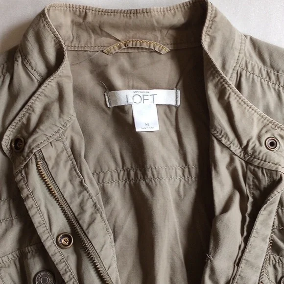 NWOT Ann Taylor Loft Cotton Utility Jacket M Khaki Military Zippers Snaps - Picture 4 of 4